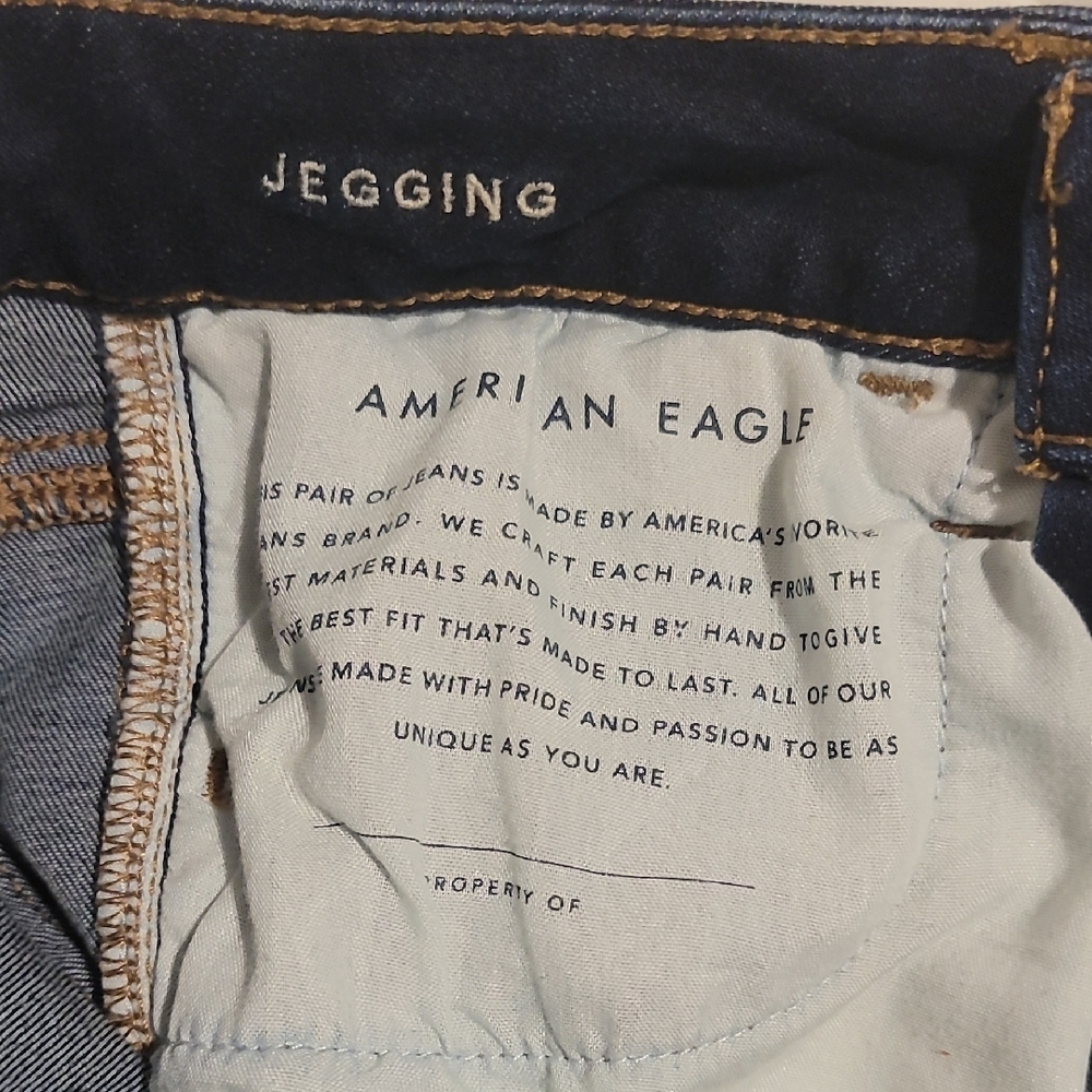 American Eagle Outfitters Women's Deep Indigo Skinny Jeans - Picture 3 of 6